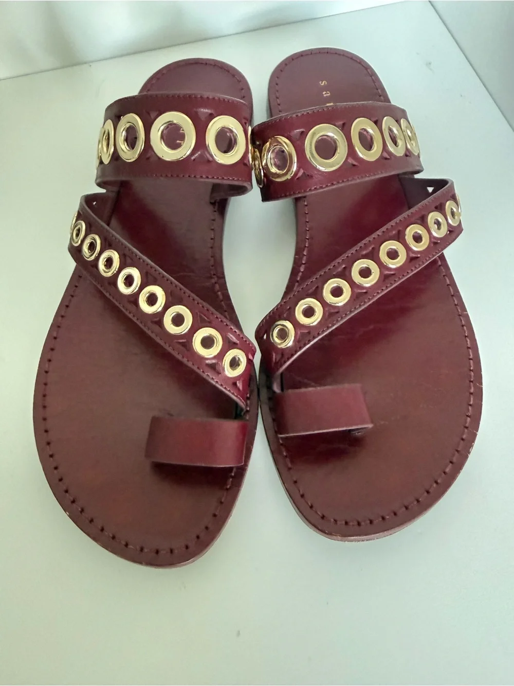 Sandro Burgundy Leather Grommet Gladiator Sandals EU40 US 9 Gold Stud Flat Slide